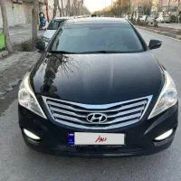 ازرا ۲۰۱۲ استثنایی فول با ماساژور و رادار