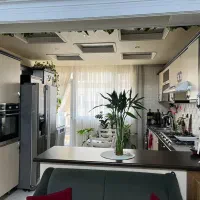 75متر-با-پارکینگ-درمیادین