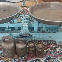 ترازو قدیمی