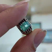 زمرد کلمبیا|زیورآلات و اکسسوری|قلعه نو, |دیوار