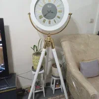 ساعت سه پایه