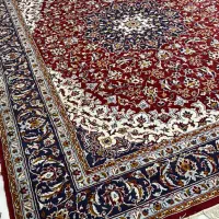 چند عدد قالی تمیز