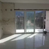 کاشی کاری داخلی کف و دیواره