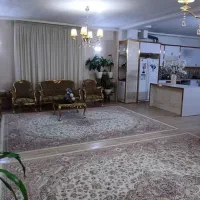 ویلای-لوکس-و-مدرن-420-متری-به-همراه-معازه