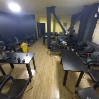 نیروی کار نیمه ماهر  نقاش ساختمان