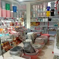 واگذاری مغازه با تمامی وسایل|اجارهٔ مغازه و غرفه|بروجن, |دیوار