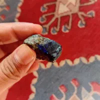 سنگ مشکوک به یاقوت کبود