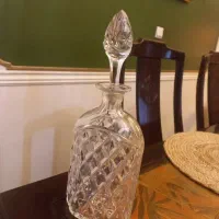 تنگ فدیمی کریستال سوئد کار دست و قدمت دار