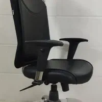 صندلی اداری برند طراحان