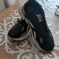 نو میباشد اصلا پوشیده نشده|کیف، کفش، کمربند|ماهدشت, |دیوار