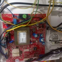 تعمیرات  انواع بُرد پکیج  تضمینی شبانه‌روزی|خدمات پیشه و مهارت|سنندج, |دیوار