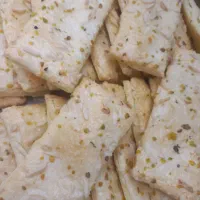 انواع کیک و شیرینی قنادی با بهترین کیفیت|خوردنی و آشامیدنی|شیراز, درکی|دیوار