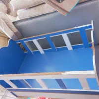 تخت کمد آبی رنگ  نوی. نو