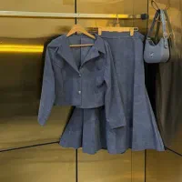 کت و دامن همتا|لباس|اصفهان, کوی امام|دیوار