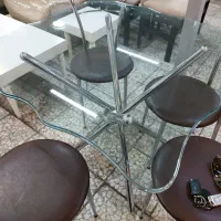 میزو صندلی نهارخوری جمع و جور و زیبا و مستحکم|میز و صندلی غذاخوری|رشت, کوی مهر|دیوار