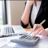 حسابدار مسلط به ثبت فاکتور