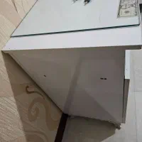 میز مطالعه ‌در حد نو دوتا قفل سالم|میز تحریر و کامپیوتر|شاهین‌شهر, شهرک میلاد|دیوار