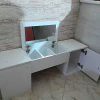 کمد دیواری میکاپ و ترولی