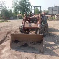 تراکتور لودری