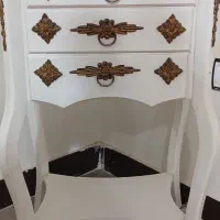 میزکنار سالنی