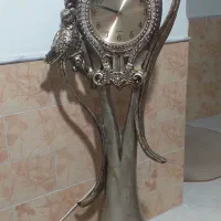 ساعت ایستاده