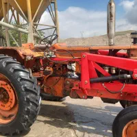 تراکتور مدل ۶۲