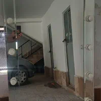 آینه چراغ دار با لامپ ها مخصوص آرایشگاه و بوتیک