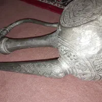 پارچ قدیمی|کلکسیون اشیاء عتیقه|زبرخان, |دیوار