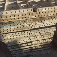 قالب و جک|مصالح و تجهیزات ساختمان|نیشابور, شهرک جانبازان|دیوار