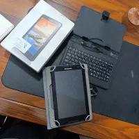 تبلت لنوو سالم به همراه کیف کیبرد|تبلت|اصفهان, شیخ اشراق|دیوار