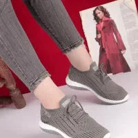 کفش اسکیچرز