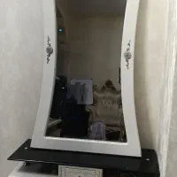 میز و آینه|بوفه، ویترین، کنسول|رباط‌کریم, رباط‌کریم|دیوار