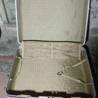 چمدان مسافرتی|کیف، کفش، کمربند|شیراز, گلکوب|دیوار