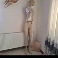 مانکن زنانه