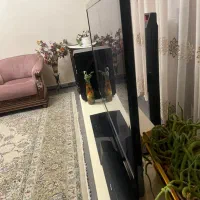 تلویزیون ۴۰ اینچ