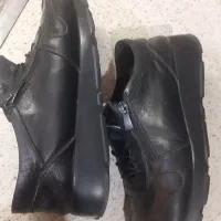 دو جفت کفش چرمی در حد نو سایز ۳۸