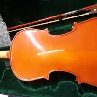 ویولن hofner 045 تمیز با شولدر و تجهیزات|ویولن|اصفهان, نقش جهان|دیوار