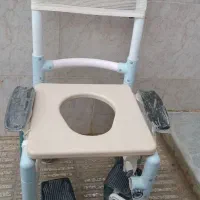 صندلی حمام  مخصوص همه