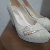 کفش مجلسی|کیف، کفش، کمربند|مهریز, |دیوار