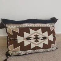 روبالشت سنتی