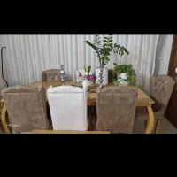 میز 8  نفره  در حد نو