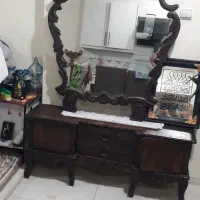 آینه وکنسول منبت کاری کار دست اتیغه|مبلمان خانگی و میز عسلی|شیراز, غدیر جنوبی|دیوار