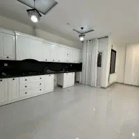 120-متر-آکواریوم-حاشیه-مجیدیه-رو-به-آفتاب