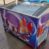 یخچال بستنی