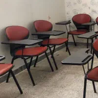 فروش فوری ۷۰صندلی دانش اموزی
