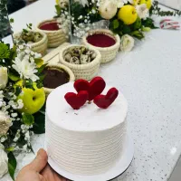 کیک خامه ای فوندانتی|خدمات پذیرایی، مراسم|اهواز, کوی فاطمیه|دیوار