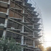 داربست فلزی نگین