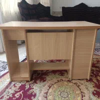 میز مخصوص کامپیوتر