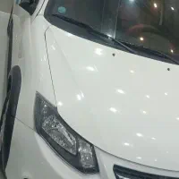 کوییک آر سفید قرمز۱۴۰۲