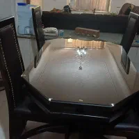 میز  ناهارخوری 6 نفره با چهارصندلی
